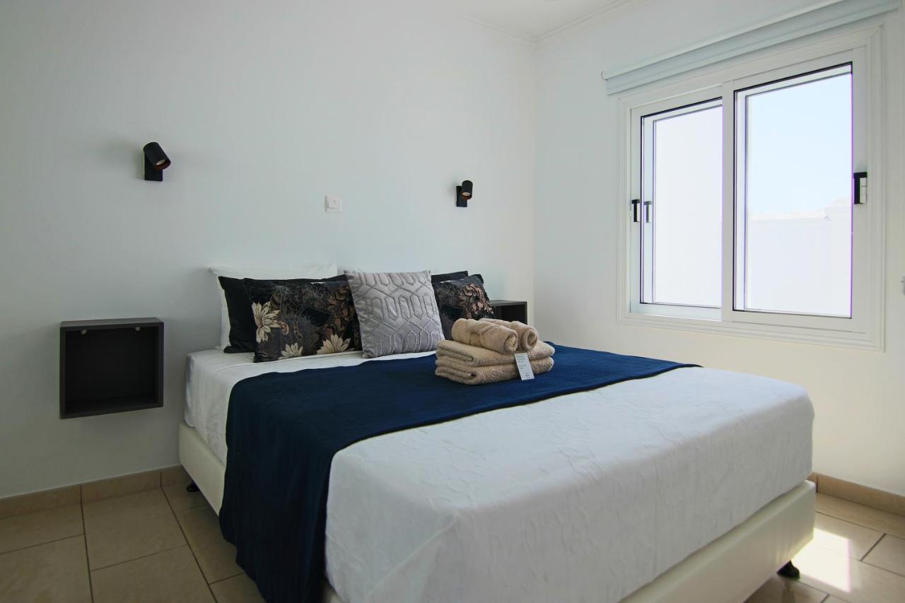 Appartement Phaedrus Living: Seaside Luxury Flat Lighthouse 62 à Paphos Extérieur photo